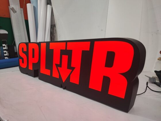 Фігурний лайтбокс «Splttr»