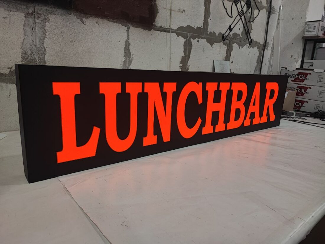 Лайтбокс для кав’ярні «Lunchbar»