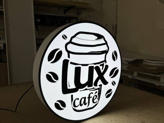 Лайтбокс для кав’ярні «Lux cafe»