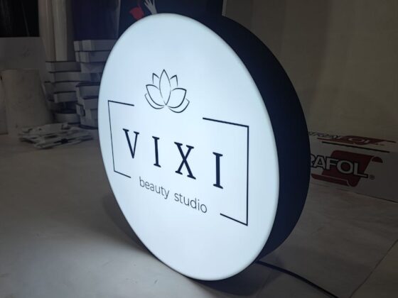 Лайтбокс для салону краси «Vixi beauty studio»