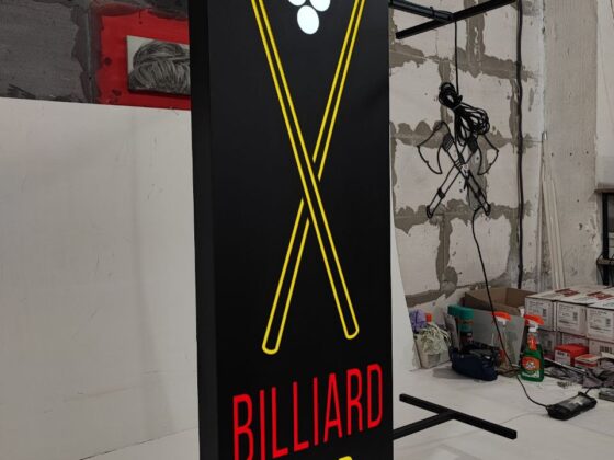 Торцевий лайтбокс для більярдного клубу «Billiard club»
