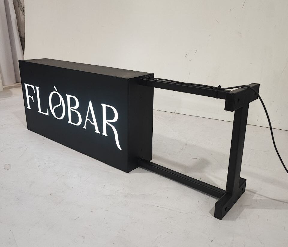 Торцевий лайтбокс «Flobar»