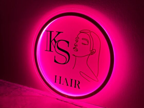 Вивіска з підсвіткою для барбершопу «KS hair»